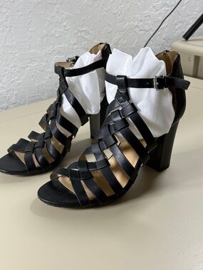 Women’s Black Strappy Heel Sandals